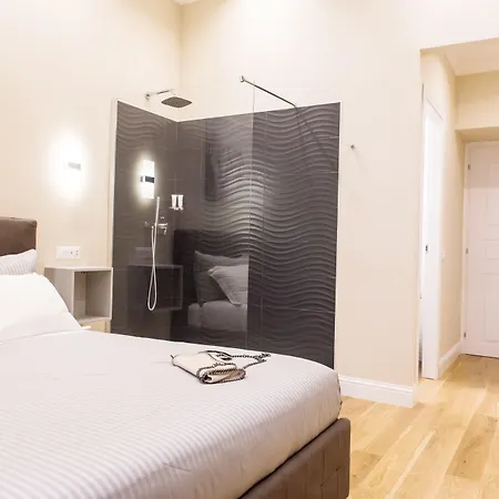 Pensión Nazionale Palace 4*