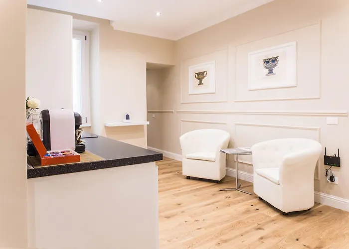 Affittacamere Nazionale Palace 4*