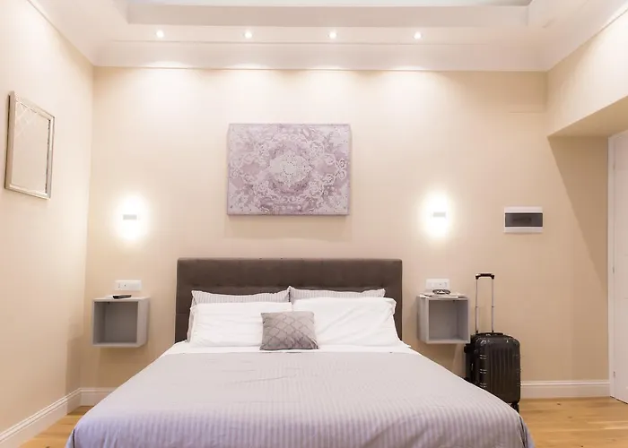 Nazionale Palace Affittacamere 4*